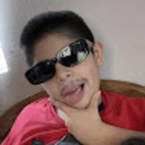 Meet your Posher, Leslie